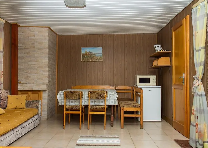 In 19260 Σπίτι διακοπών Balatonmáriafürdő